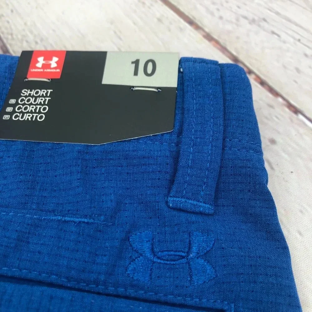 Under armour Shorts boys size 10